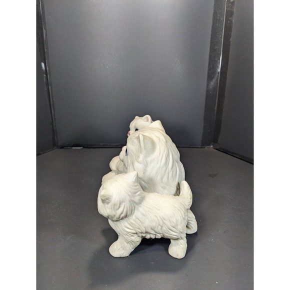 Vintage HOMCO Porcelain Ceramic Cat Figurine White Persian Mother Kittens 1412 - Picture 6 of 11